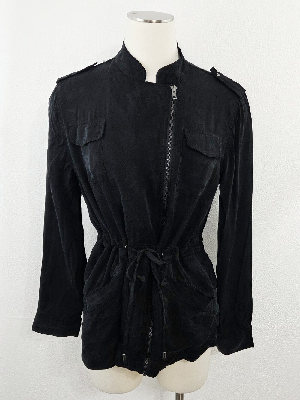 Rails Miles jacket black minimalist utility lightweight women's Size medium M - Picture 2 of 8